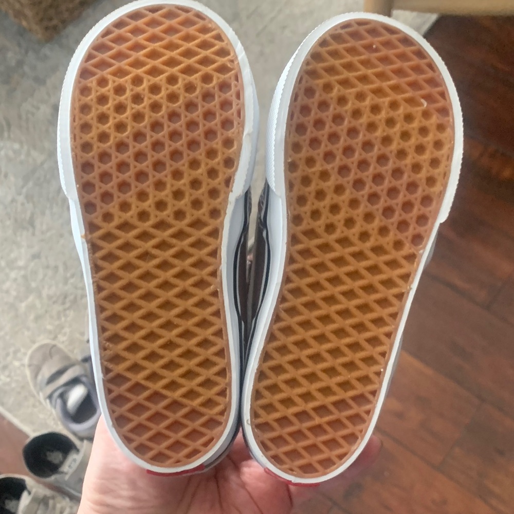 Vans Kids Sneakers in Brown and White - Picture 5 of 5